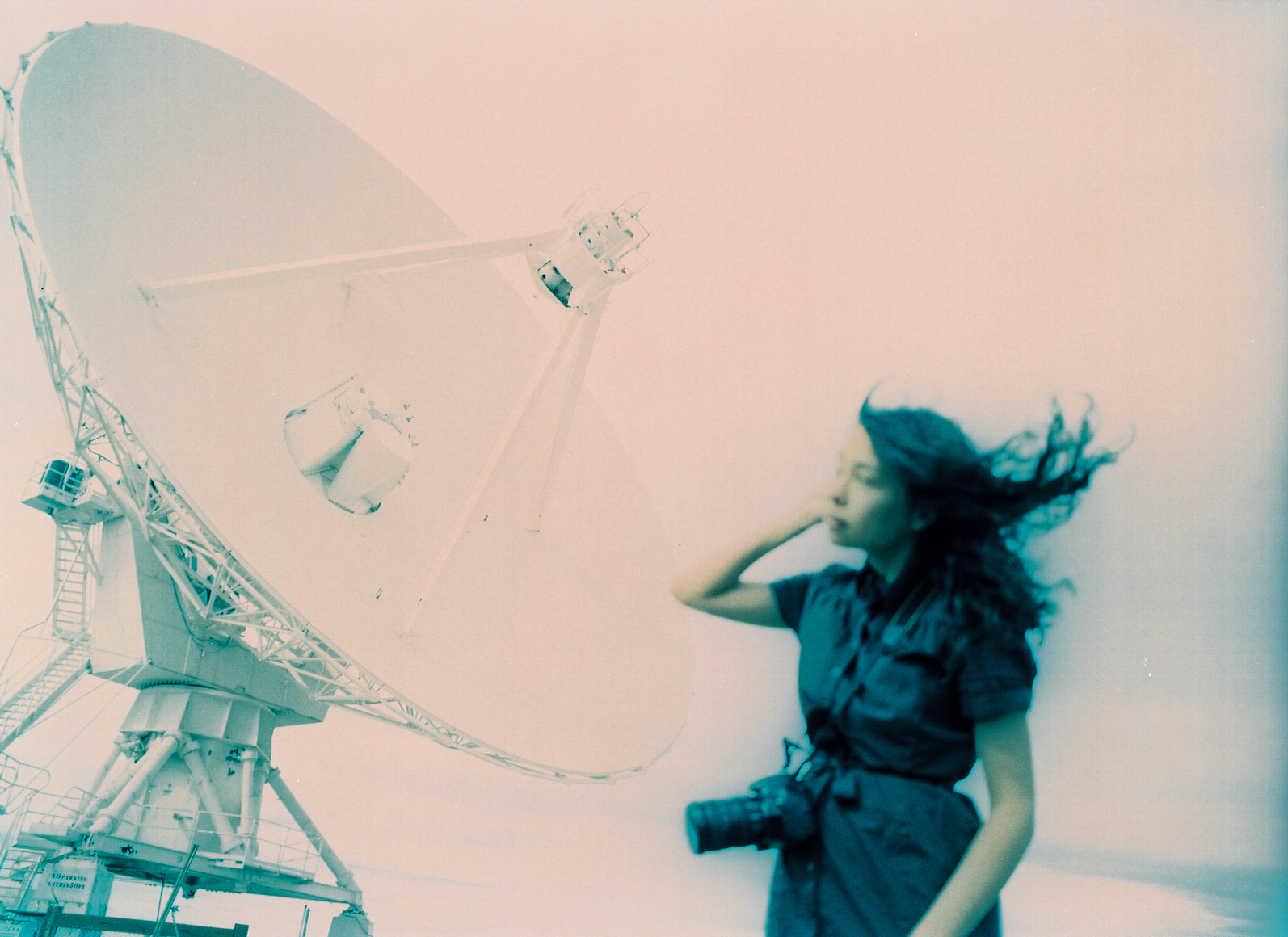 Shelly and radio telescope.